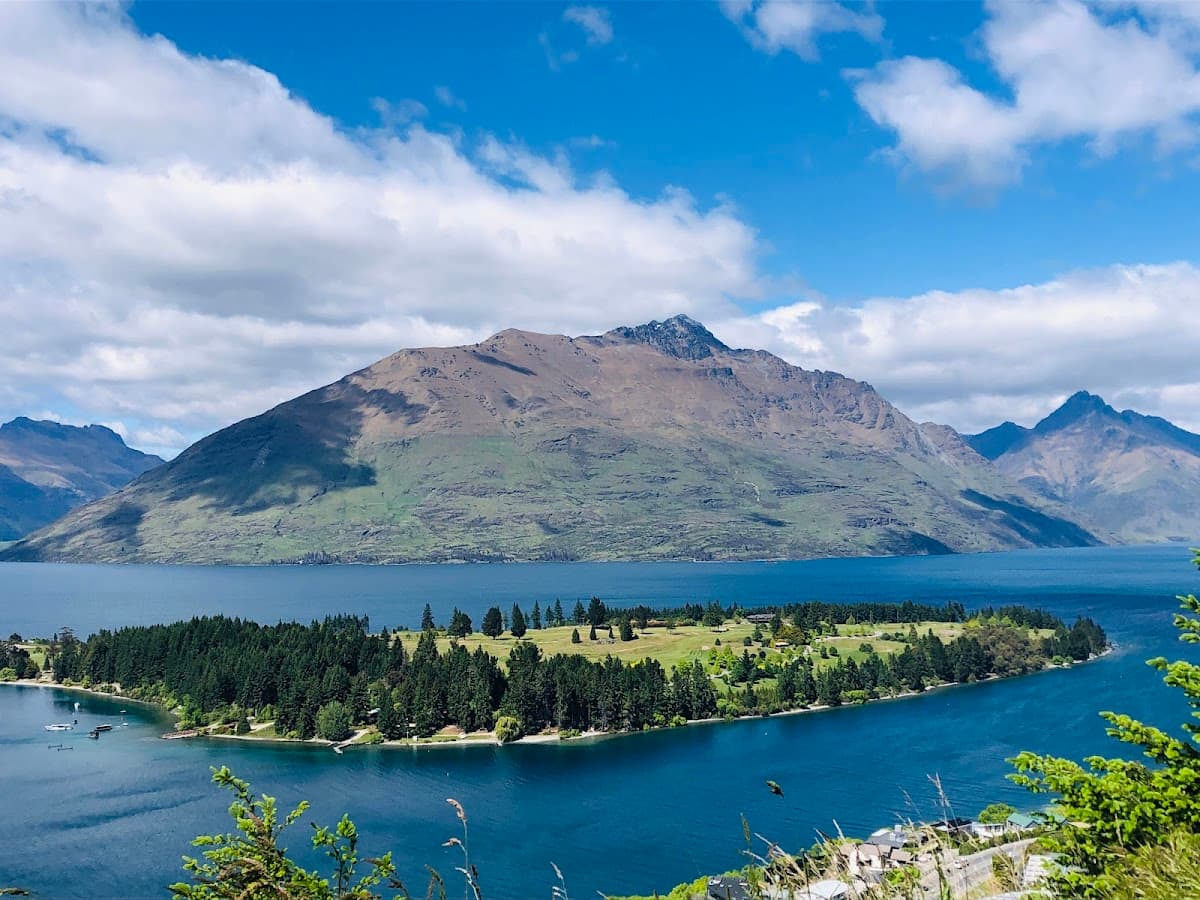 Queenstown Hill Walking Track thumbnail 3