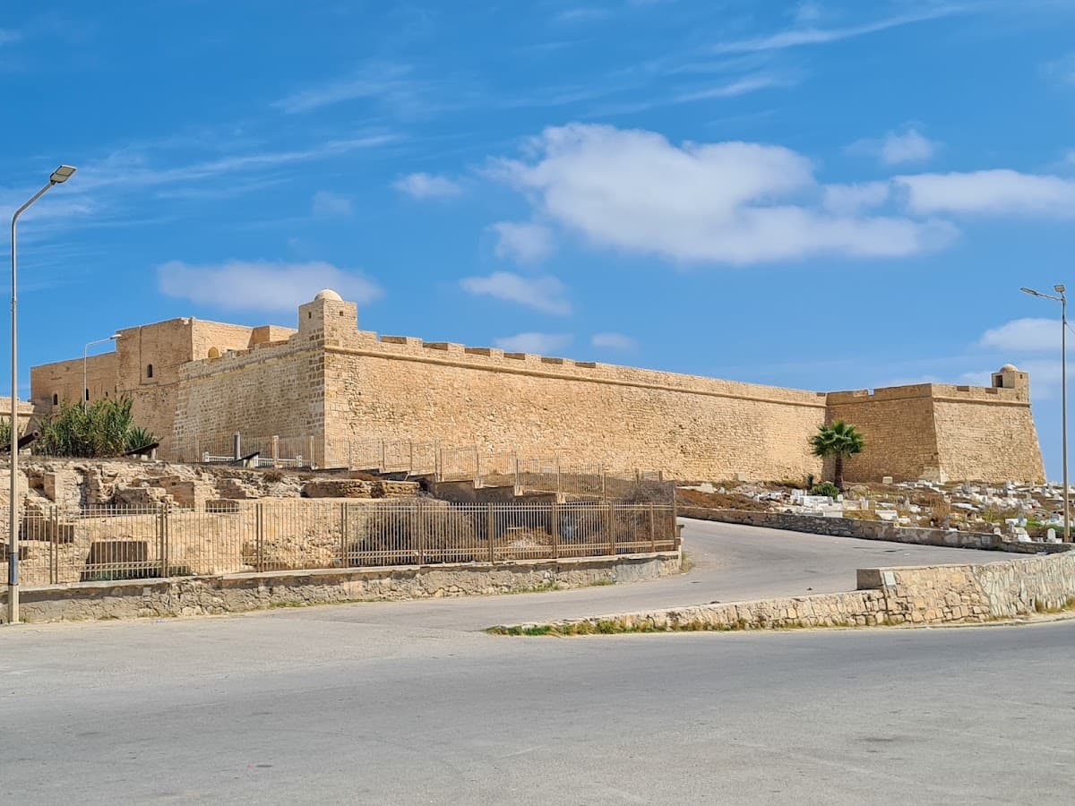 Borj el Kebir Fort thumbnail 2