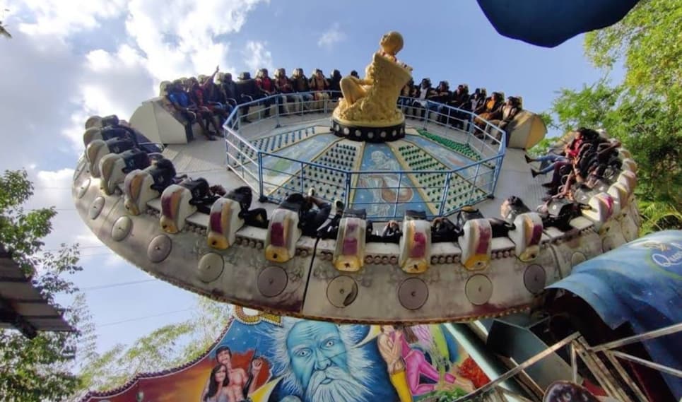 Queensland Amusement Park 1