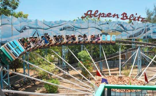 Queensland Amusement Park thumbnail 2