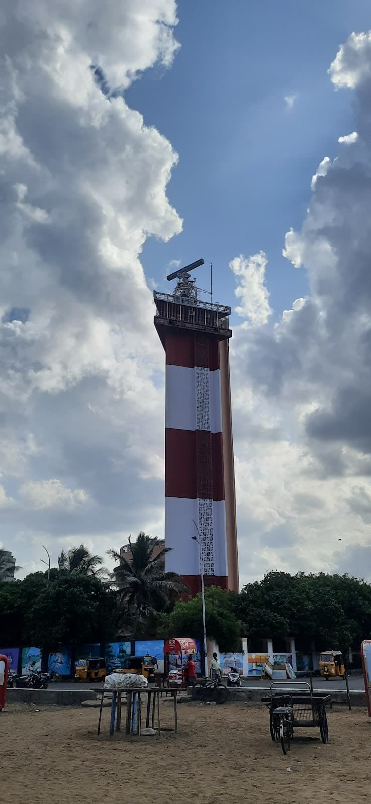 Chennai Lighthouse photo 1
