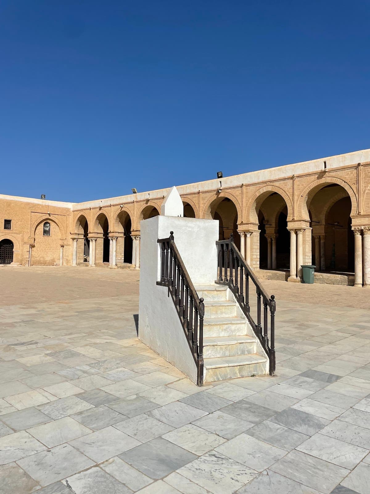 Cheikh Louzi Mosque