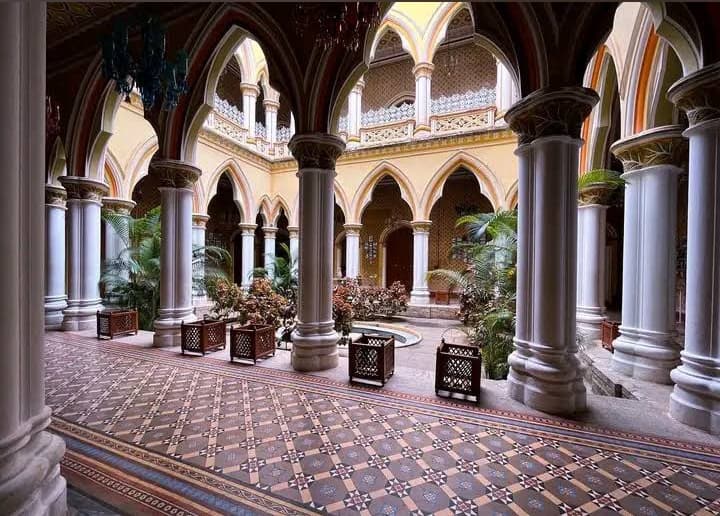 Bengaluru Palace thumbnail 3