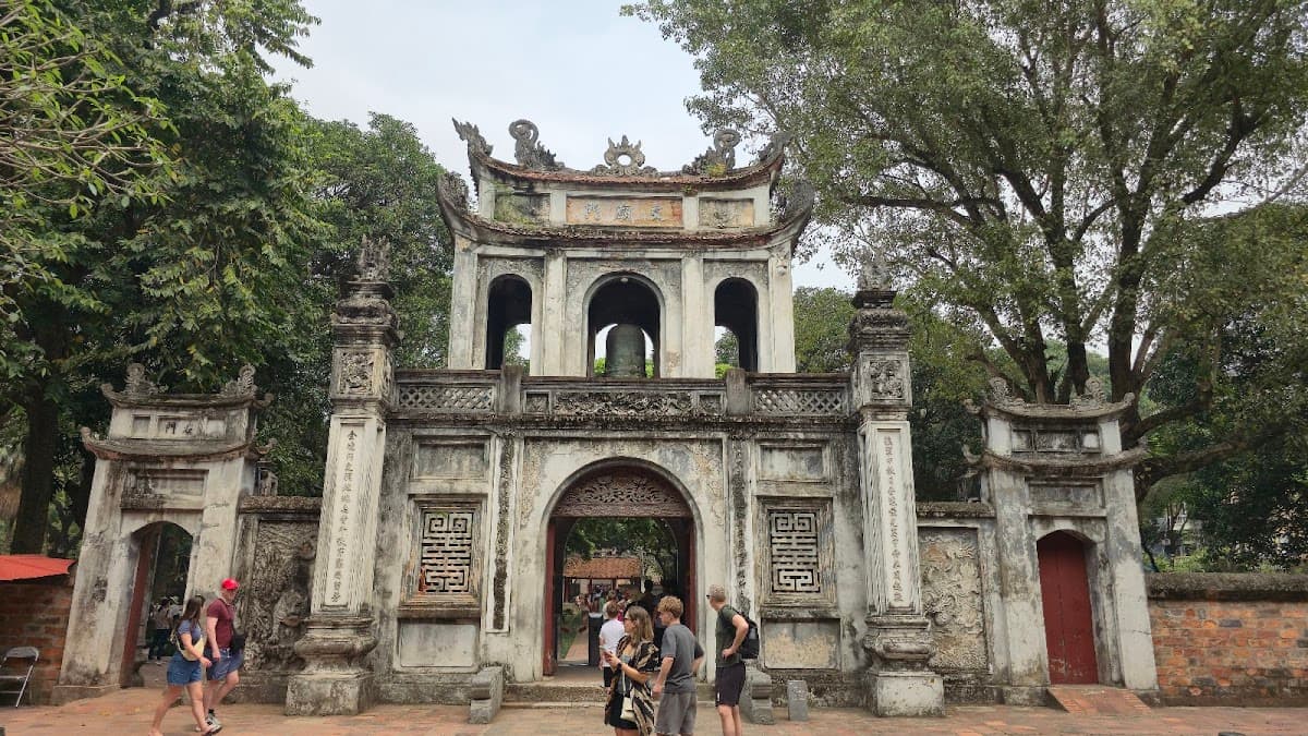 Temple Of Literature thumbnail 2