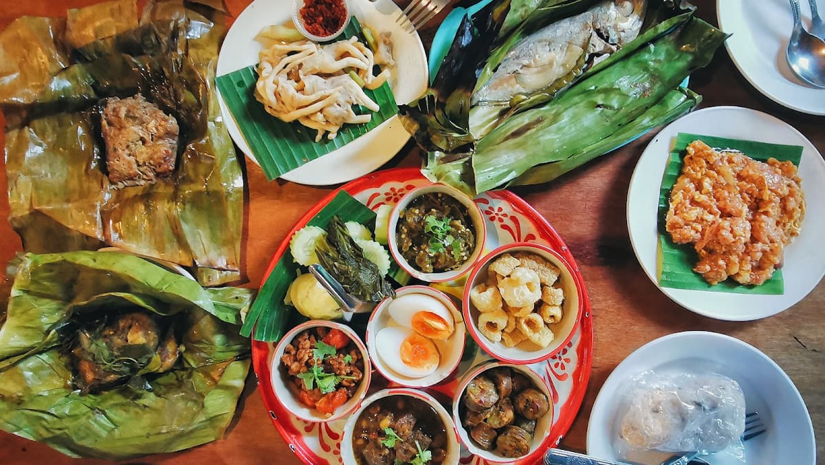 Han Teung Chiangmai thumbnail 2