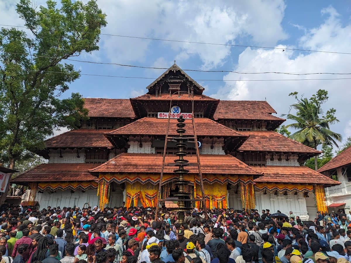 Sree Vadakkumnathan Temple
