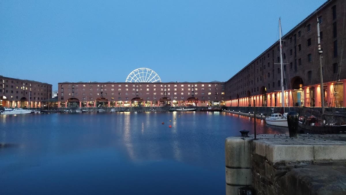 Royal Albert Dock Liverpool thumbnail 3