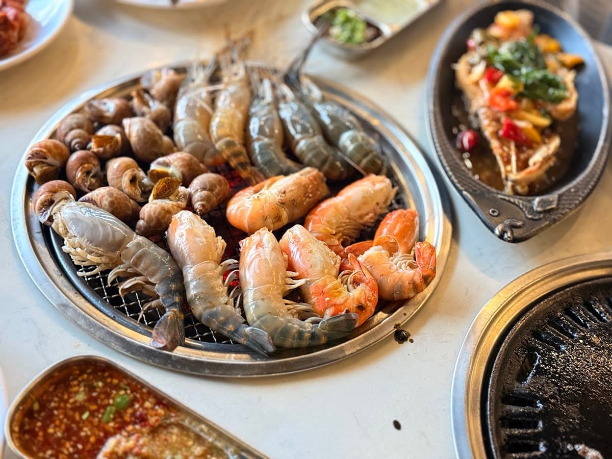Kodtalay The Riverfront Seafood Buffet thumbnail 3