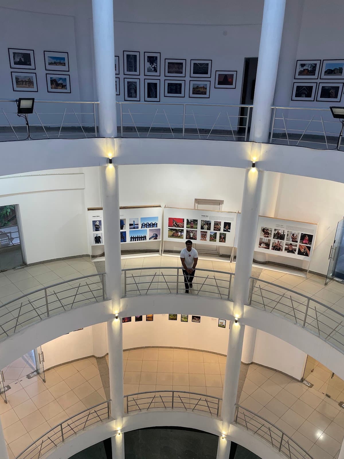 State Gallery of Art thumbnail 2