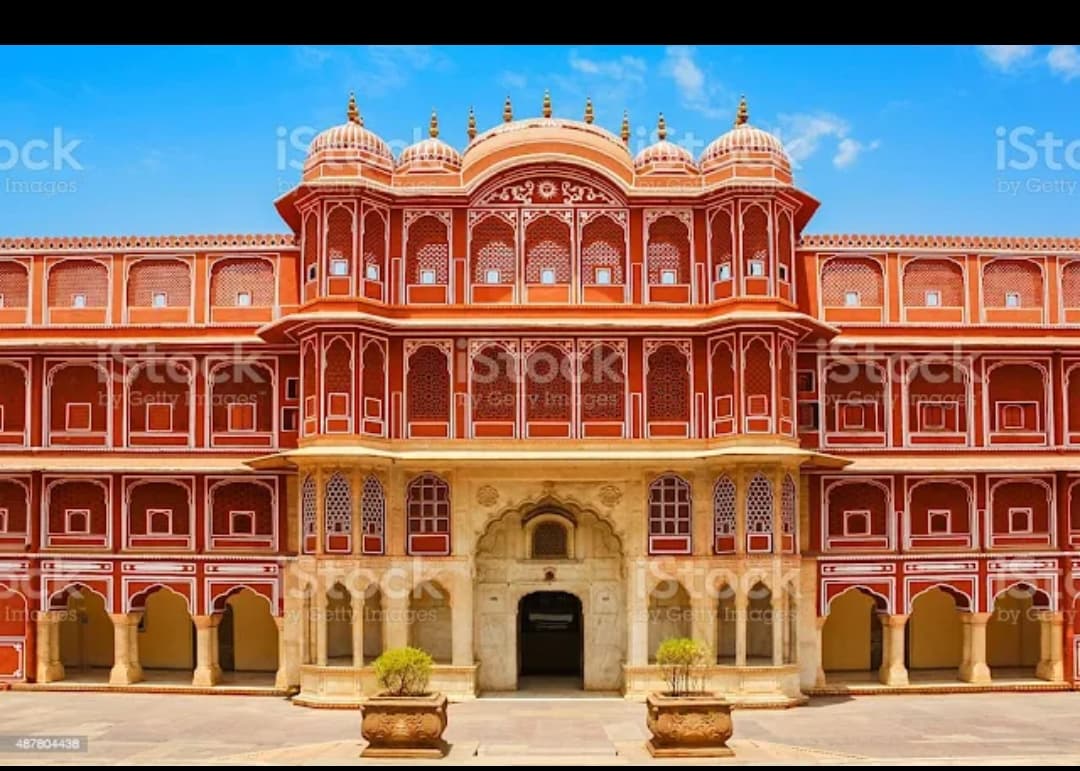 The City Palace thumbnail 2