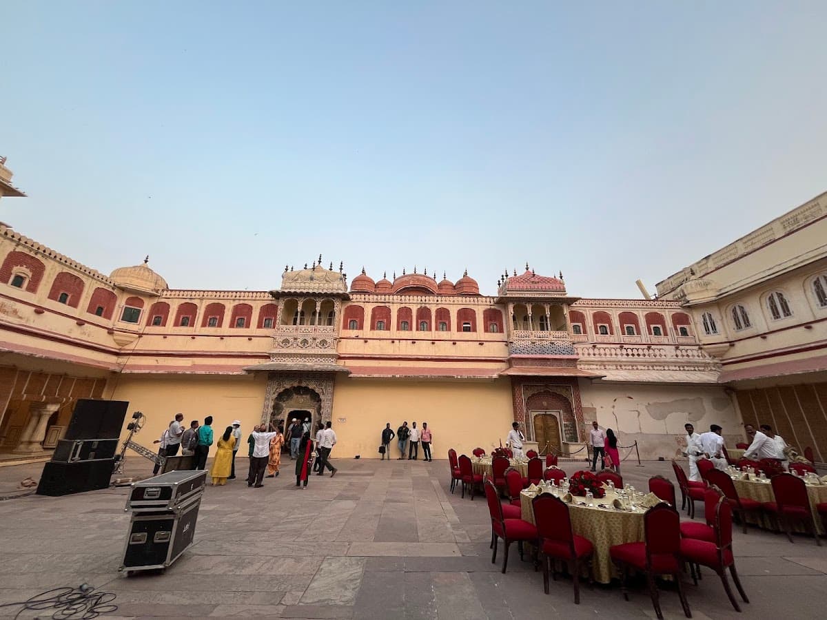The City Palace thumbnail 3