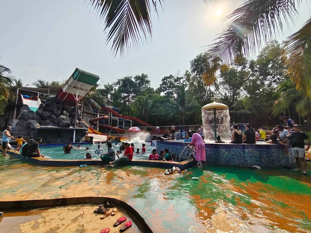 Sharvaraj Eco Farm's Goa Aqua World thumbnail 3