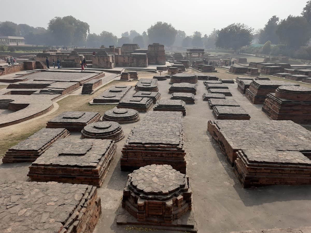 Sarnath Buddhist Temple Varanasi thumbnail 2