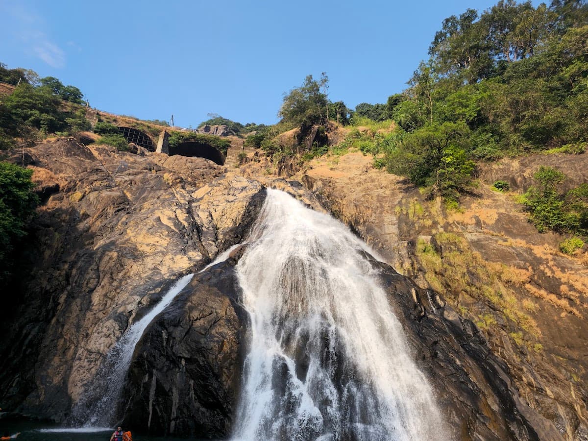 Dudhsagar Falls thumbnail 2