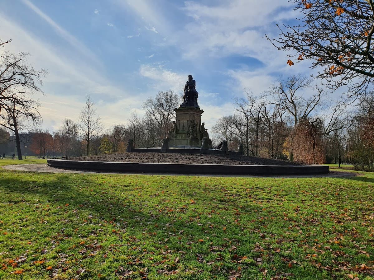 Vondelpark thumbnail 3