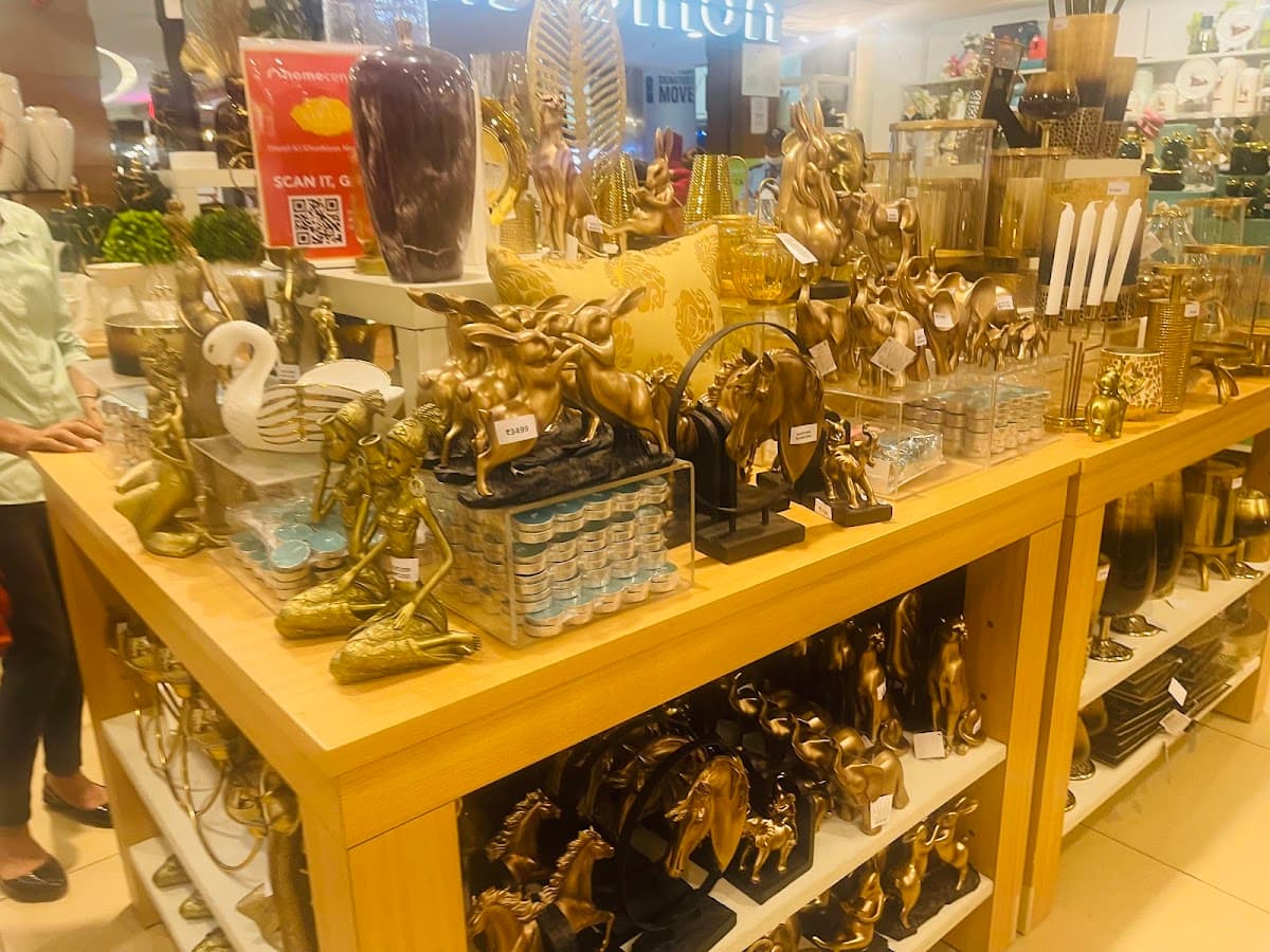 Ambience Mall, Vasant Kunj thumbnail 3