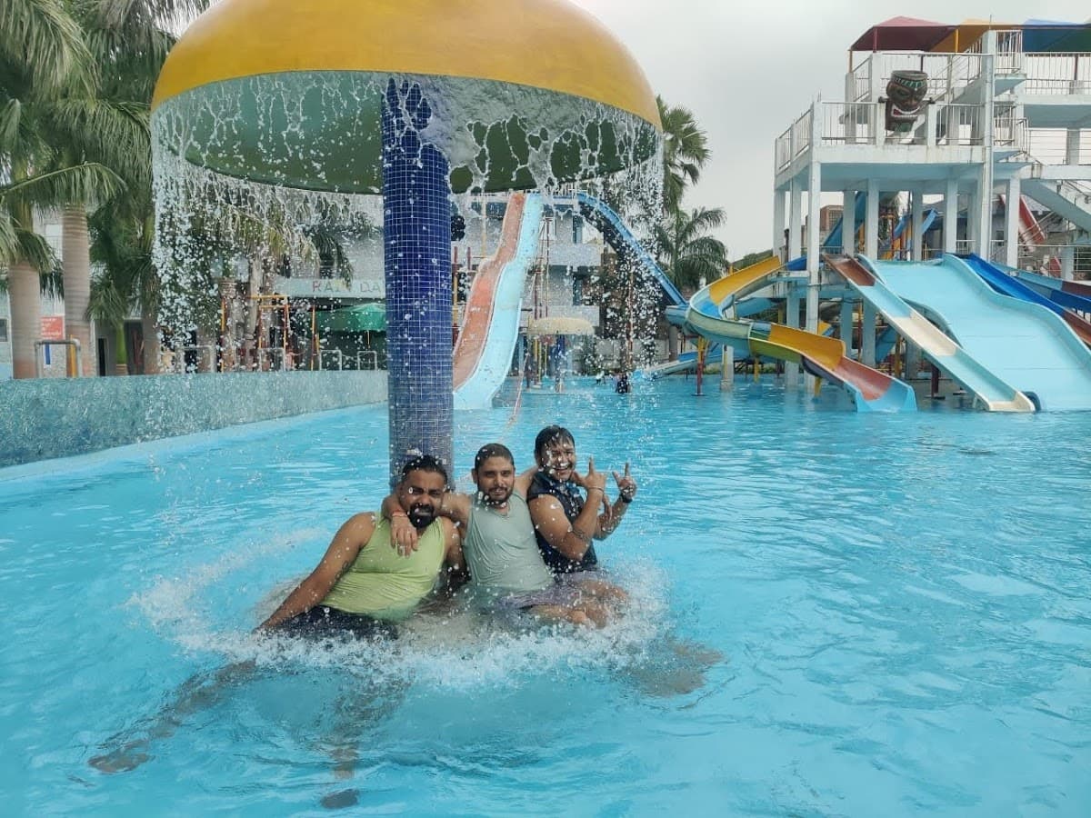 Varanasi Fun City | Water Park & Rain Dance In Varanasi thumbnail 2
