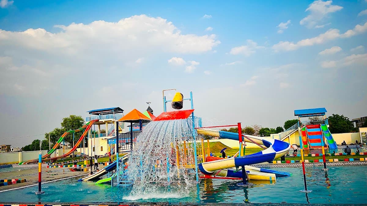 Radha Rani Family water Park, Hatoj kalwar Road