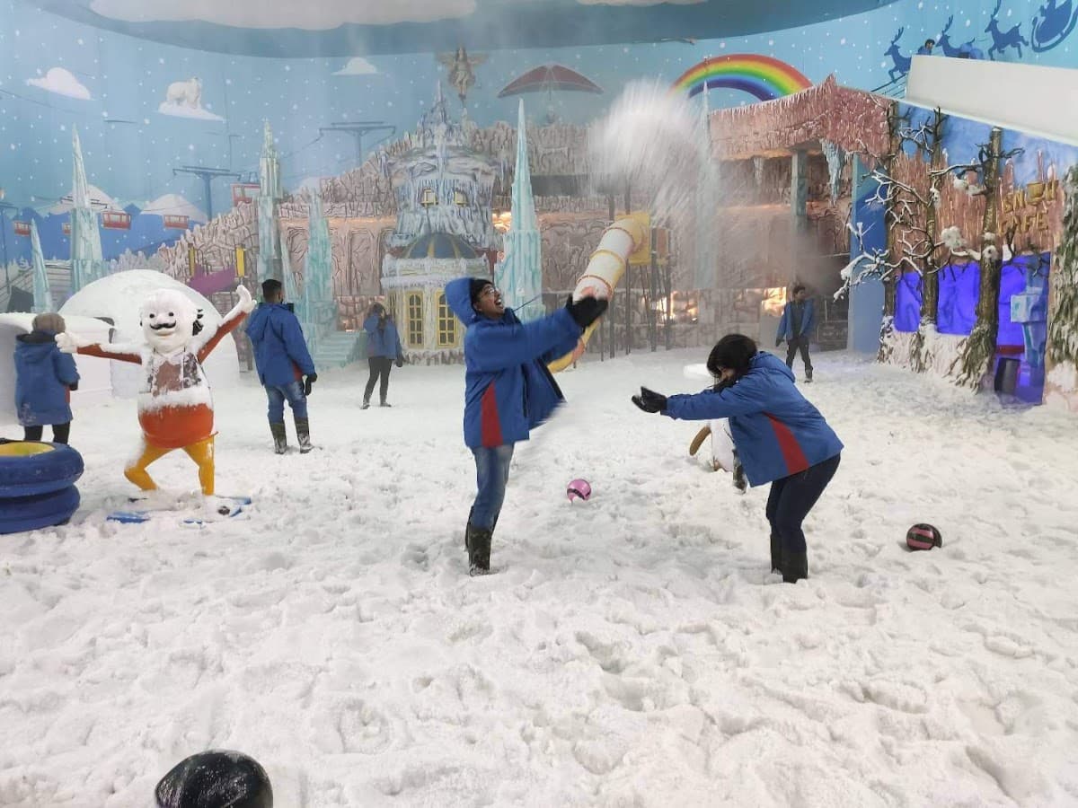 Snow City Bengaluru thumbnail 2