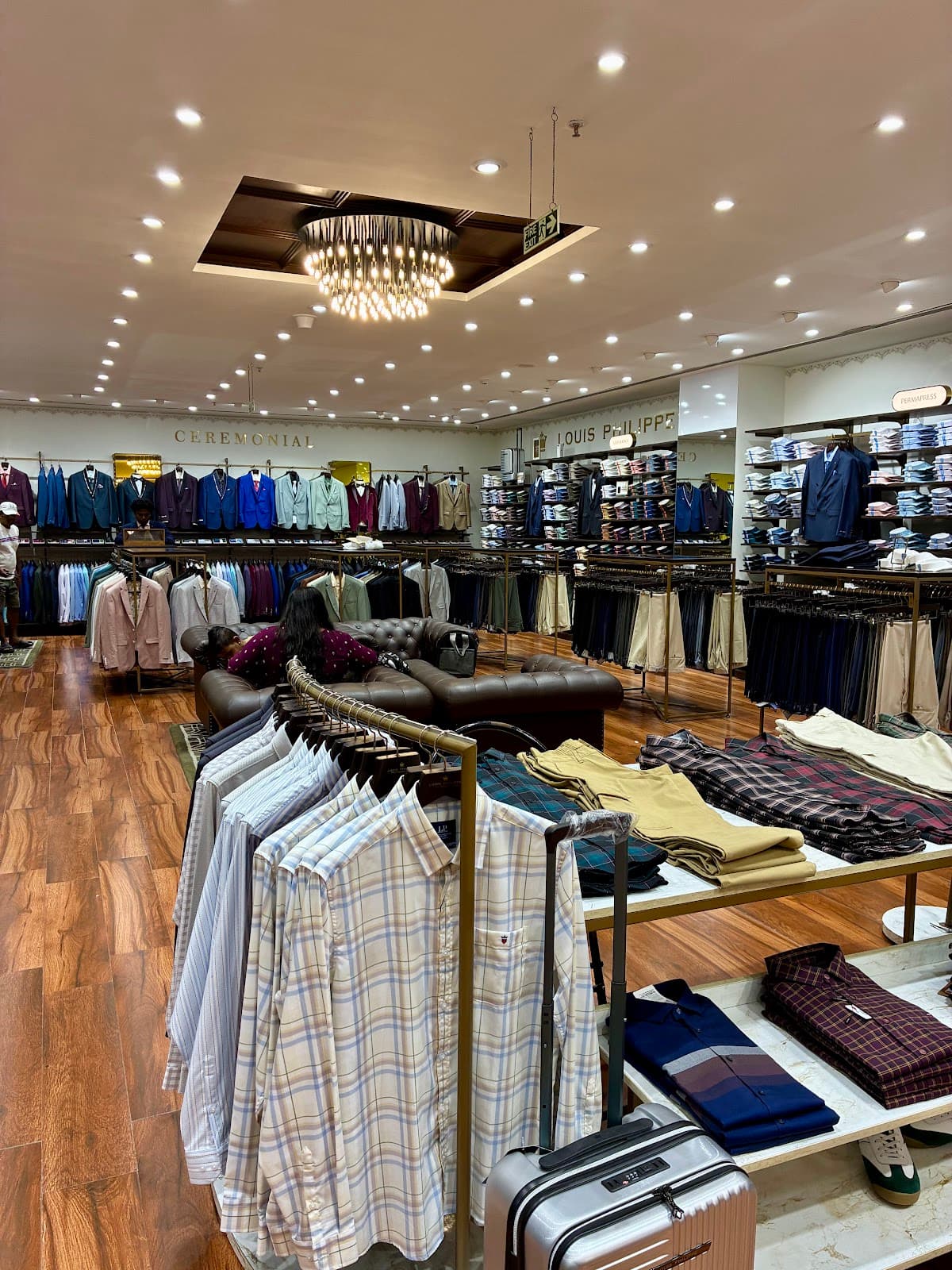 Nexus Vijaya Mall thumbnail 2