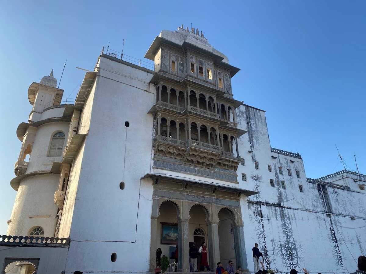Monsoon Palace thumbnail 2