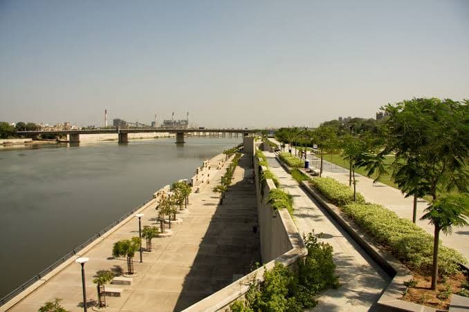 Riverfront Park 1