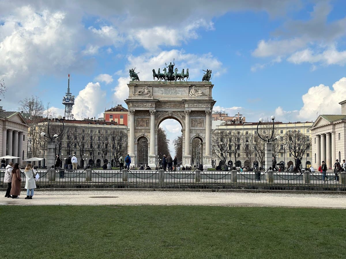 Arco della Pace thumbnail 2