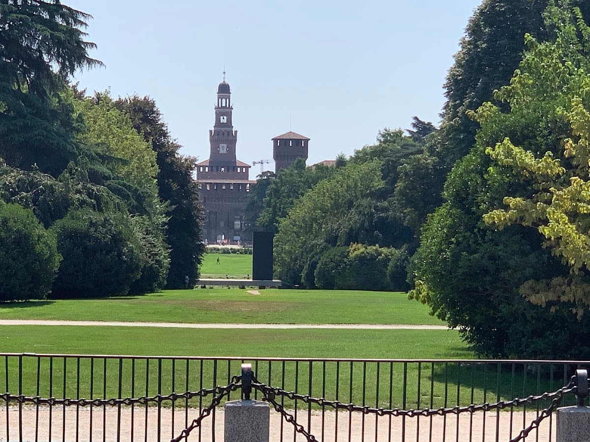 Arco della Pace thumbnail 3