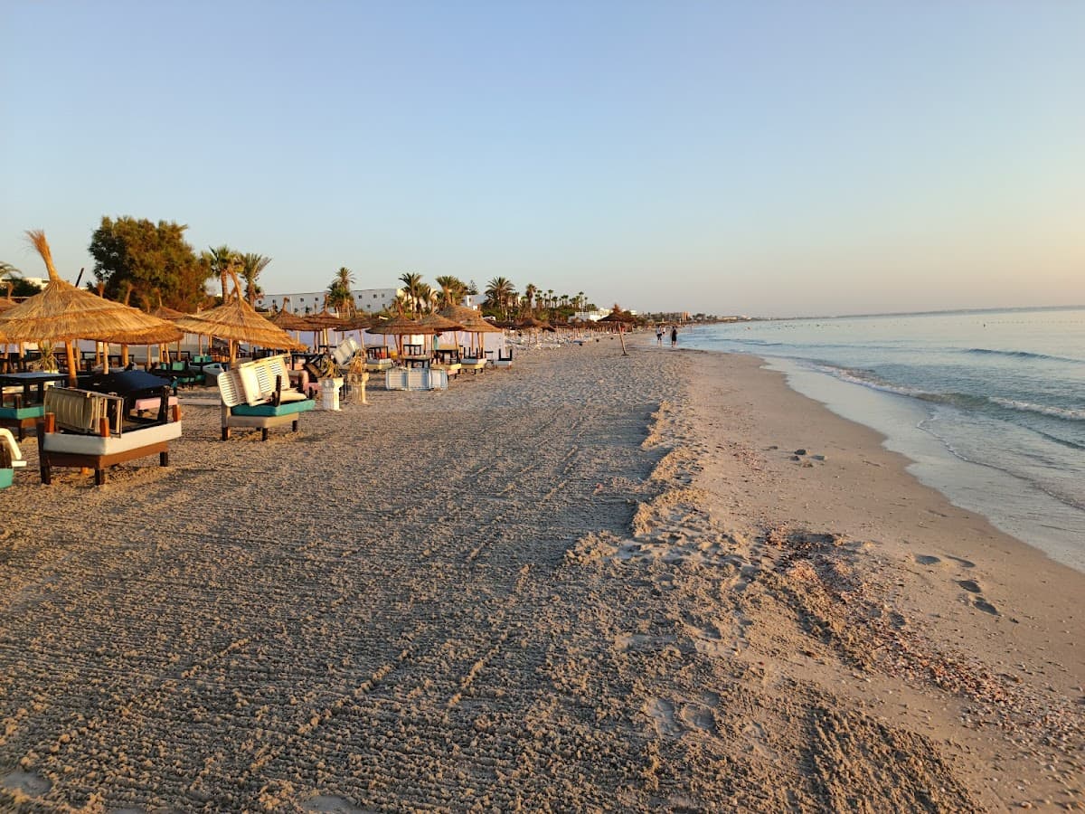Beach thumbnail 3