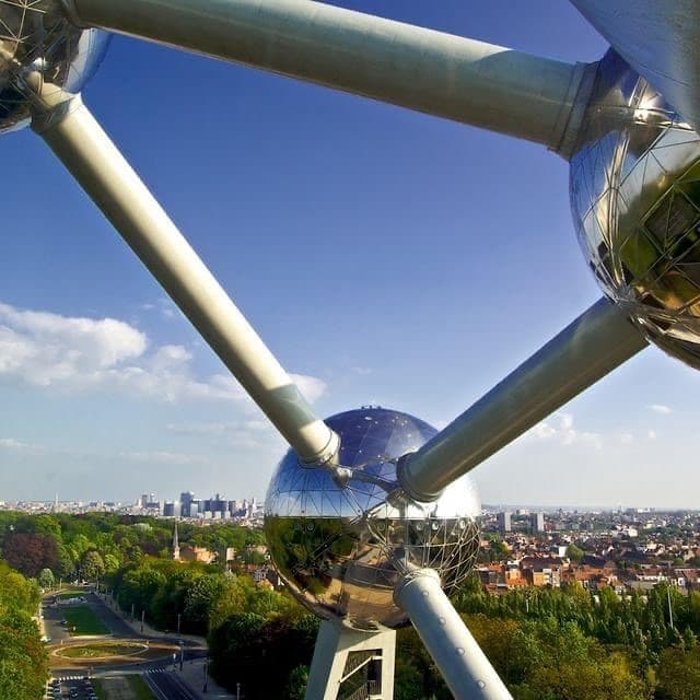 Atomium thumbnail 3