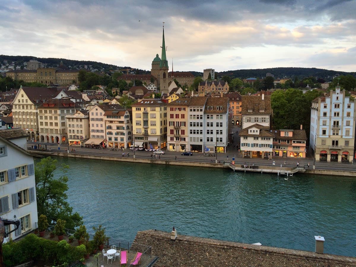 Lindenhof thumbnail 2