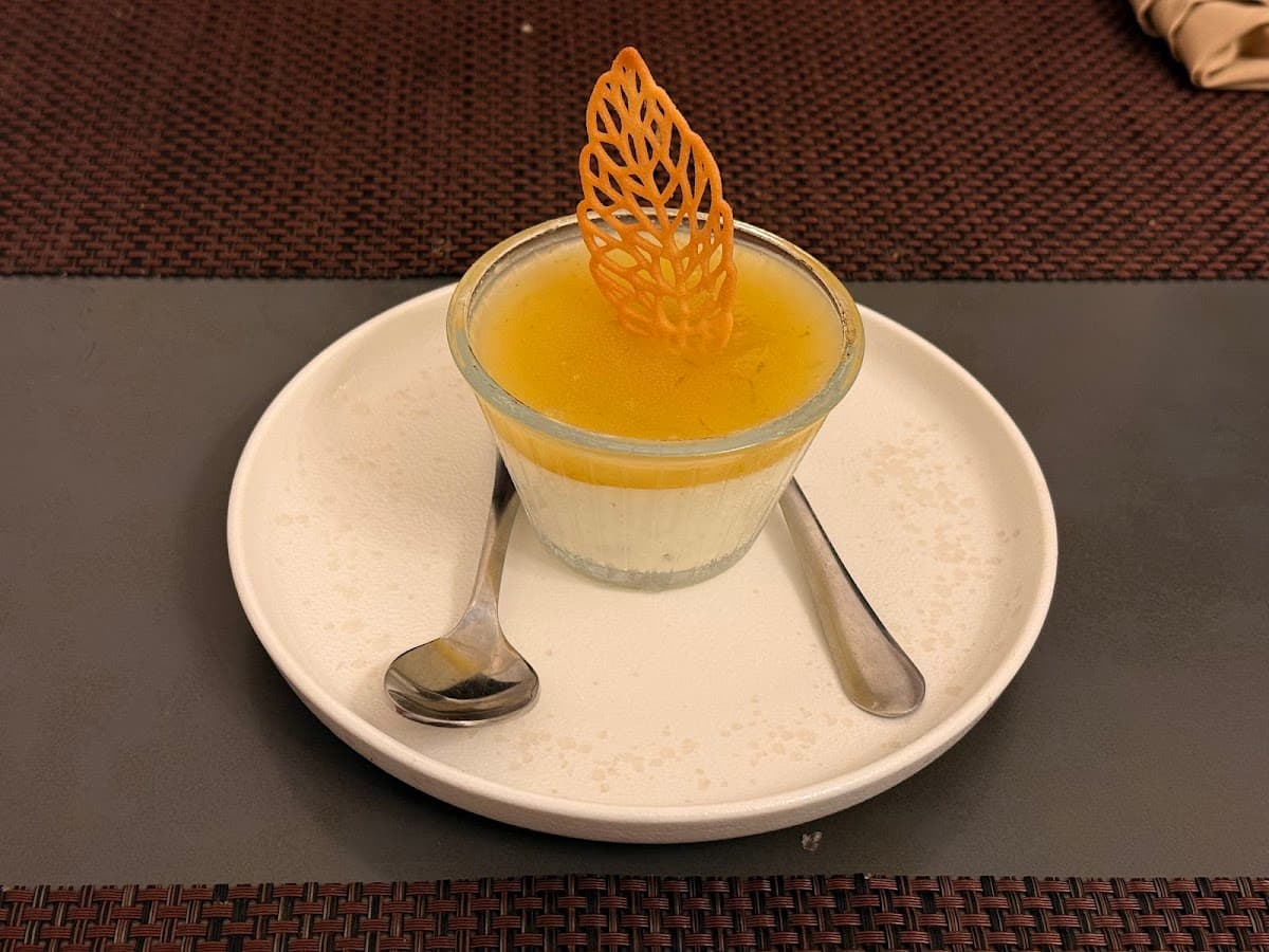 6 Ballygunge Place thumbnail 3