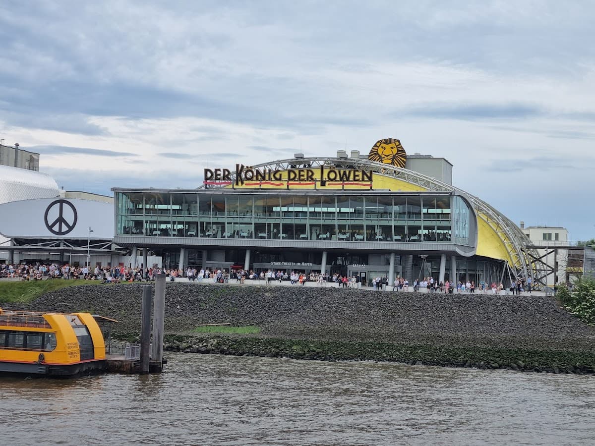 St. Pauli Piers thumbnail 3