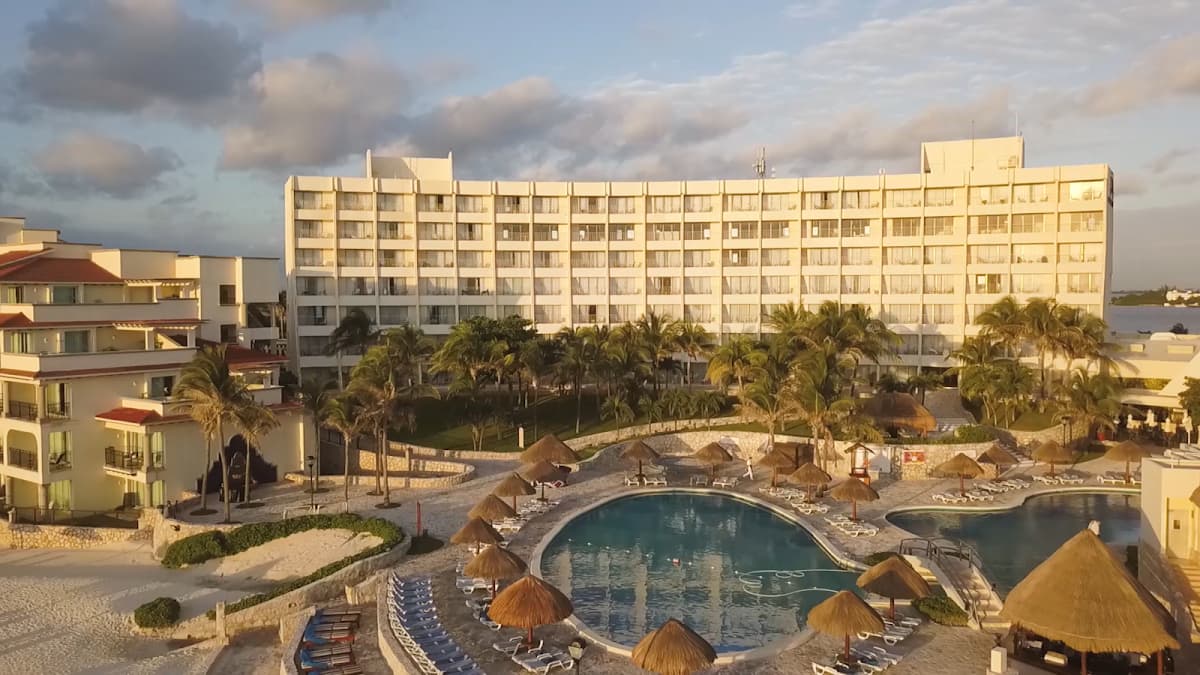 Grand Park Royal Cancún photo 1