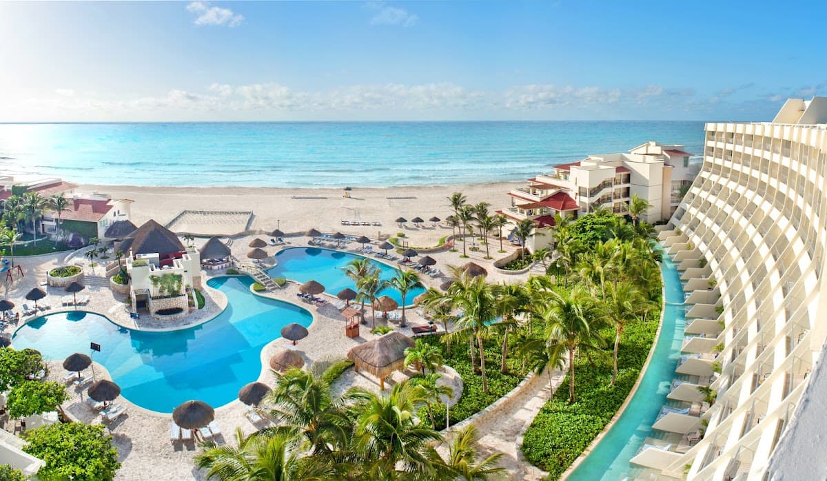 Grand Park Royal Cancún thumbnail 3
