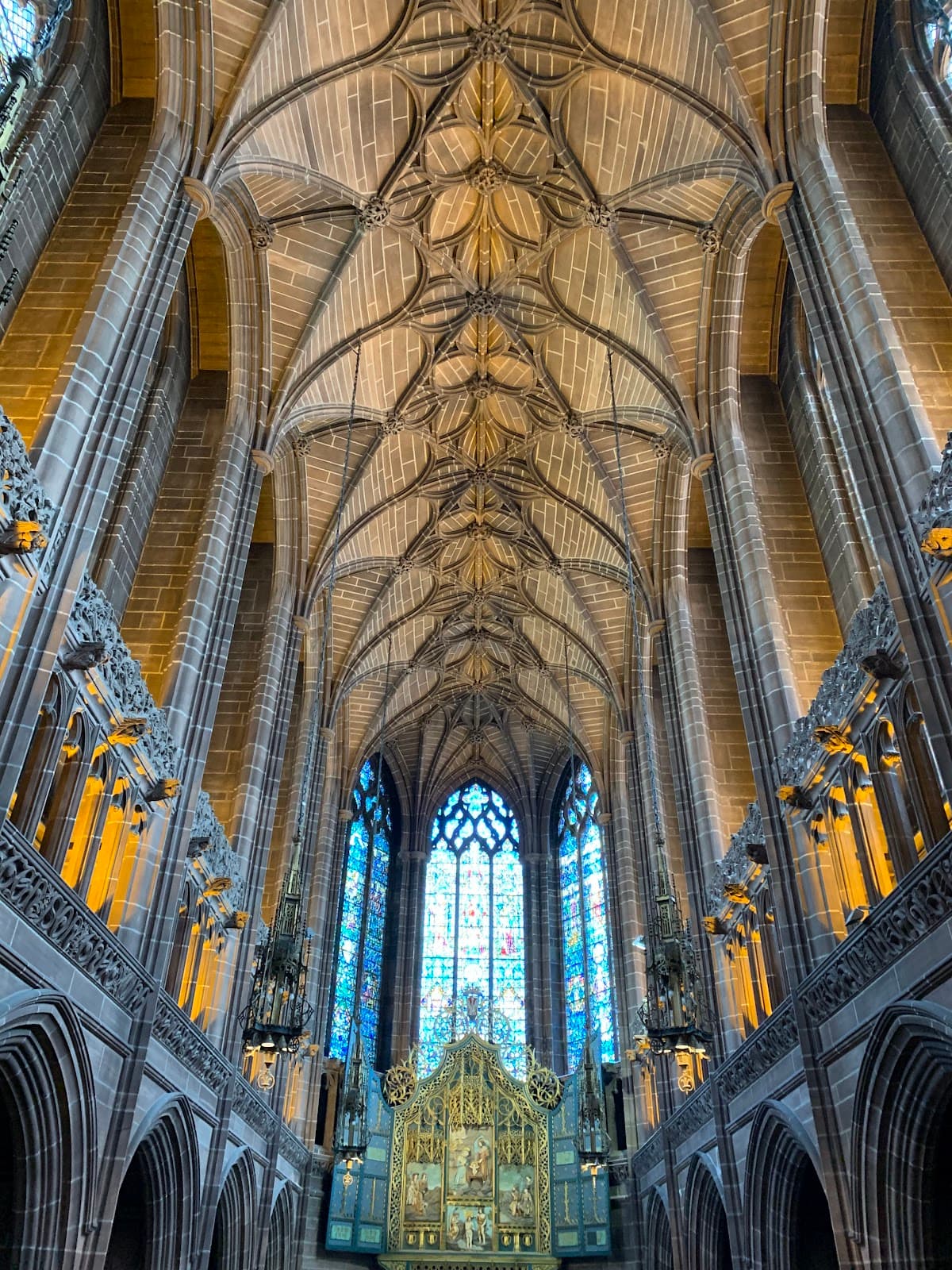 Liverpool Cathedral thumbnail 3