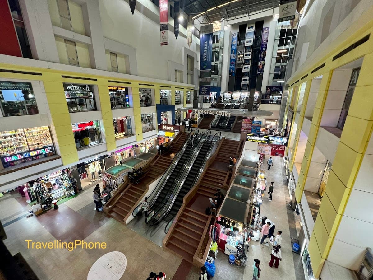 Crystal Court Mall thumbnail 2