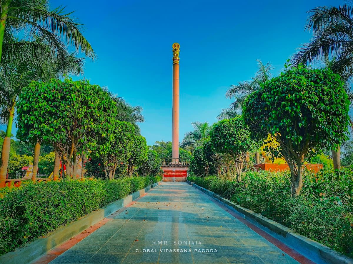 Global Vipassana Pagoda thumbnail 3