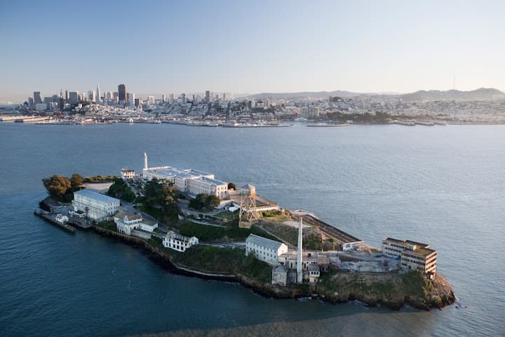 Alcatraz Island thumbnail 2