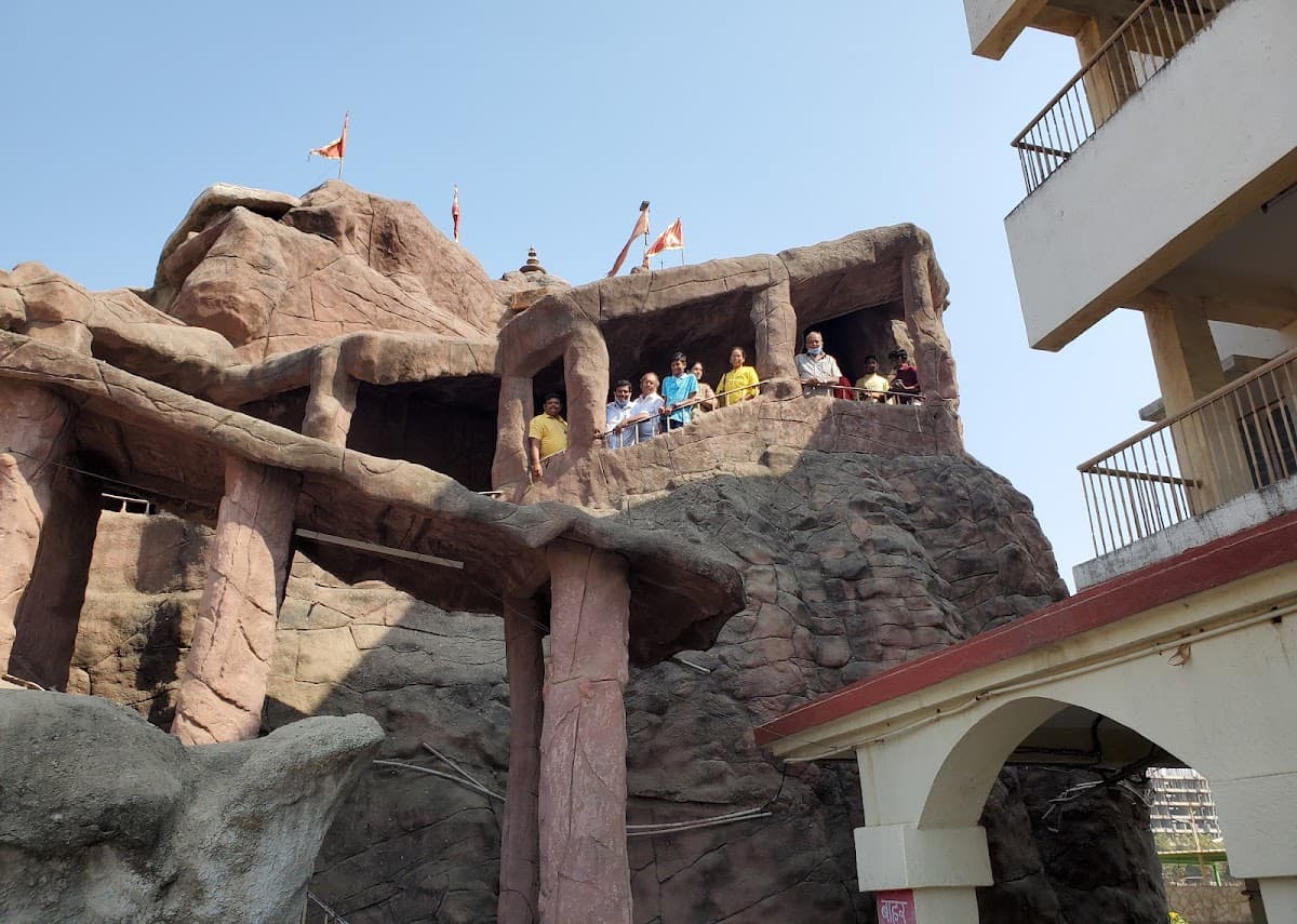 Shri Maa Vaishnodevi Temple, Ahmedabad thumbnail 2