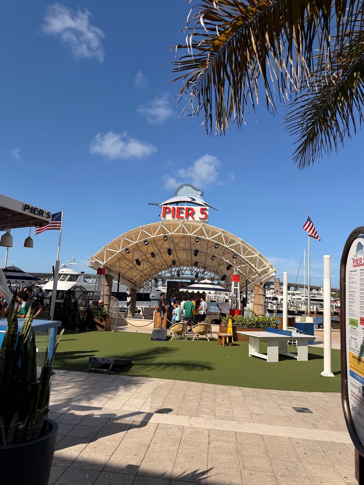 Bayside Marketplace
