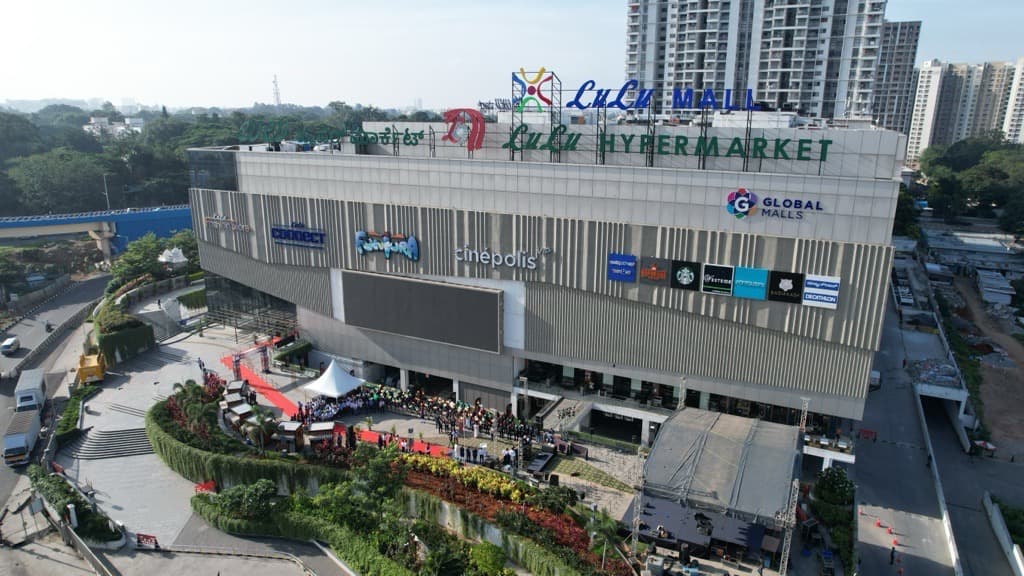 Lulu Mall Bengaluru thumbnail 2