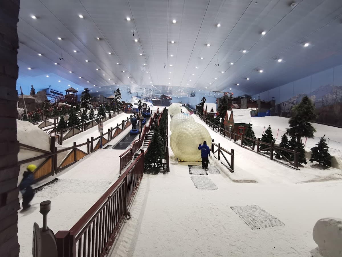 Ski Dubai thumbnail 3