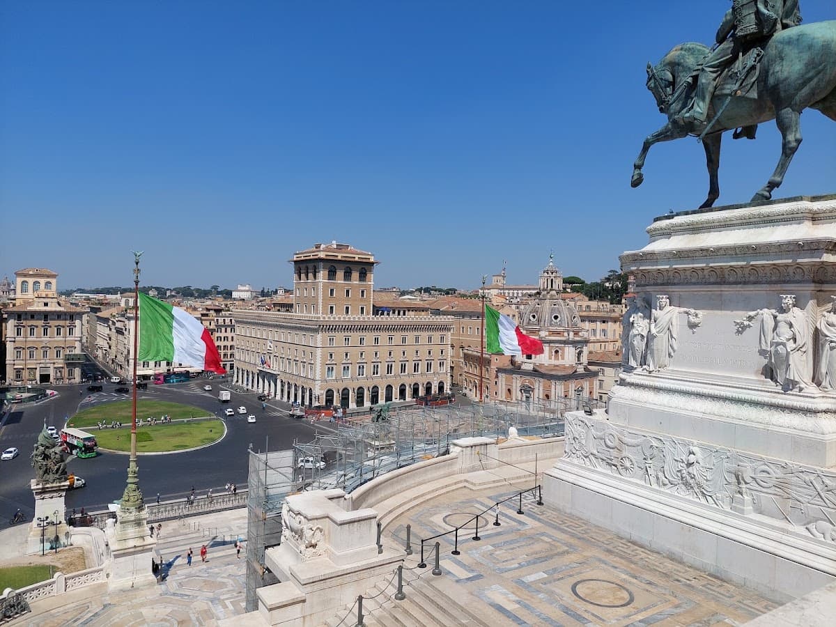 Monument to Victor Emmanuel II thumbnail 2