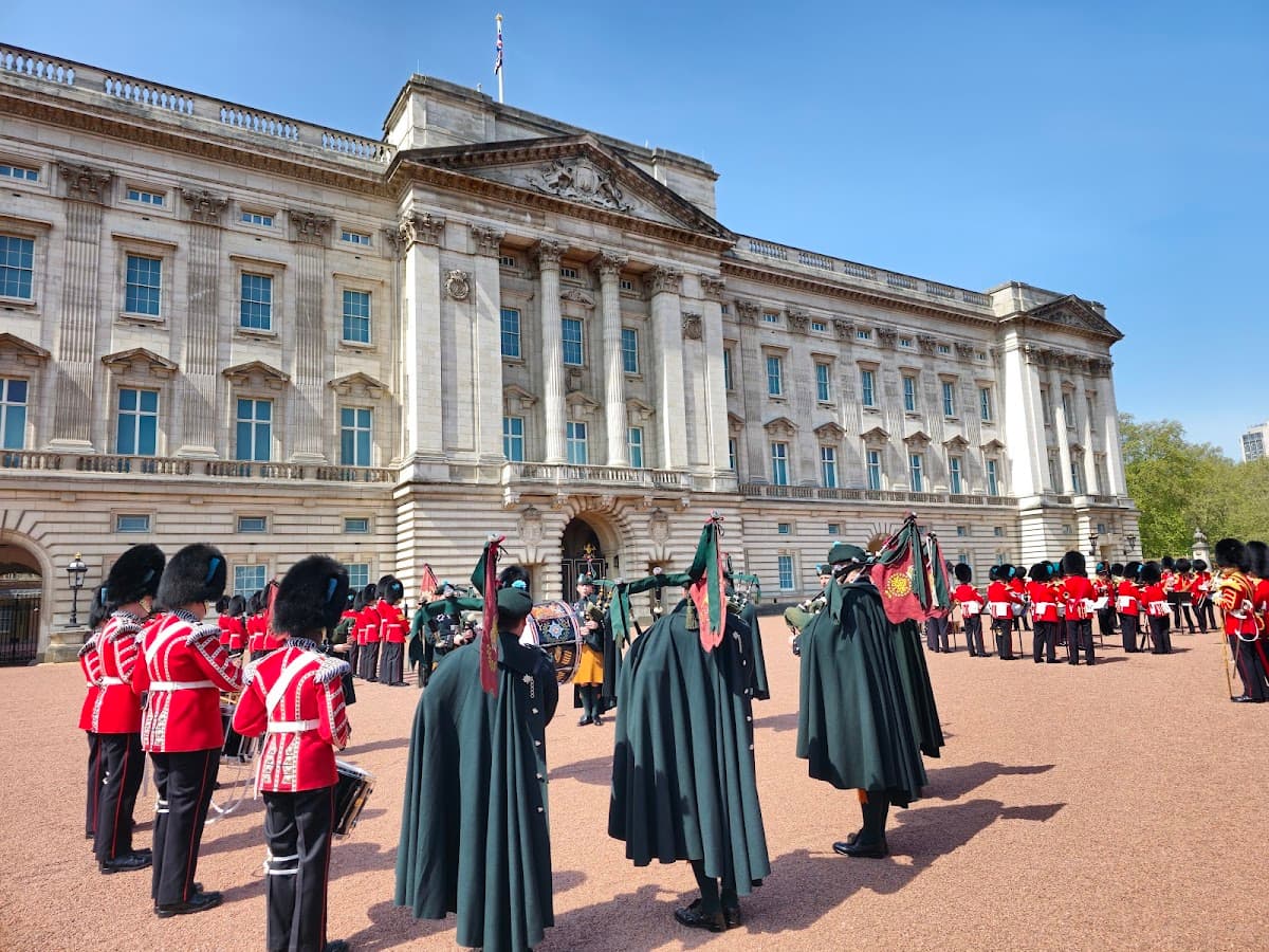 Buckingham Palace thumbnail 2